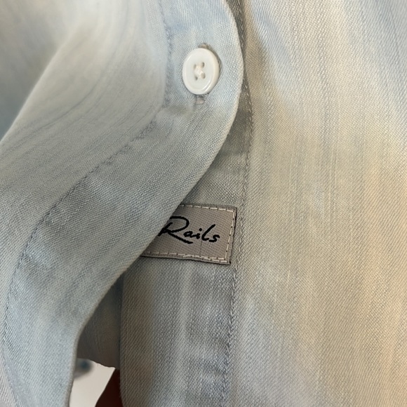Rails Willow Chambray Button-Up - Picture 7 of 7
